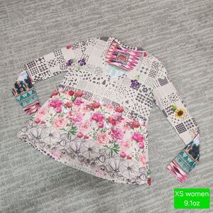 Johnny Was Mystery Print Ladies V-Neck Long Sleeves Boho size XS Style R16120B-D